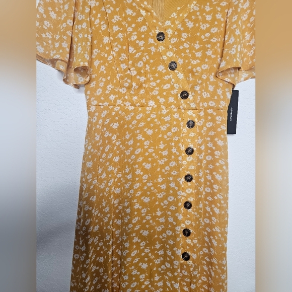 NWT Lulu's After-Bloom Delight Golden Yellow Ditsy Floral Print Midi Dress XS - Picture 8 of 16